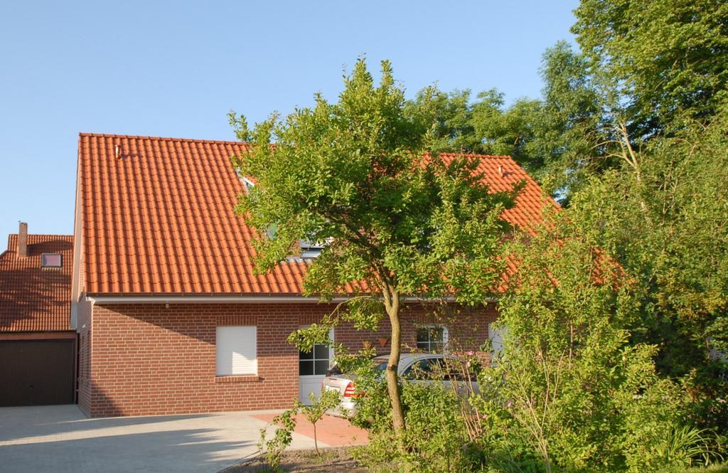 Pension Burggaststaette Heyken Neuharlingersiel Luaran gambar